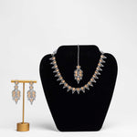 Aruni Necklace Set