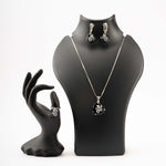 Afsa Pendant Set