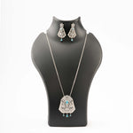 Shyla Pendant Set