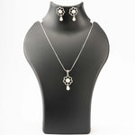 Amora Pearl Pendant Set