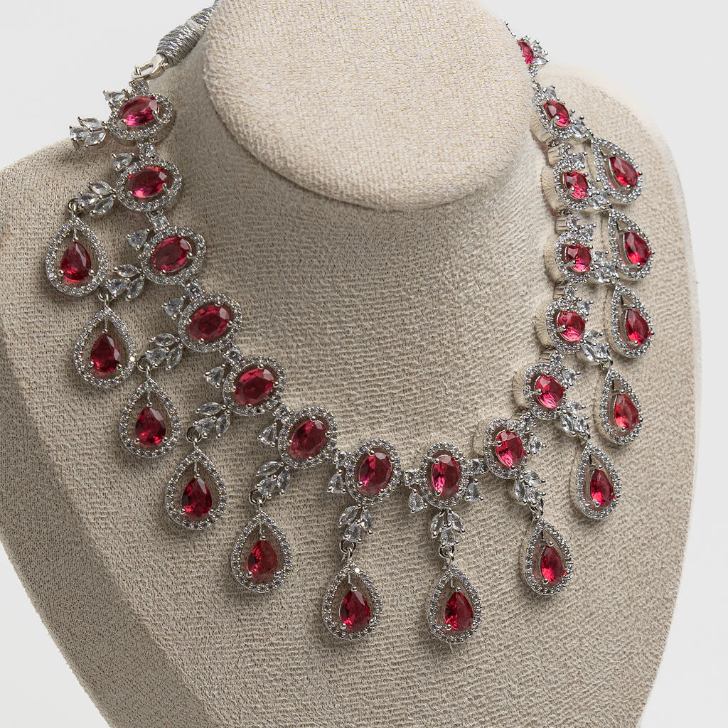 Sorrell Necklace Set