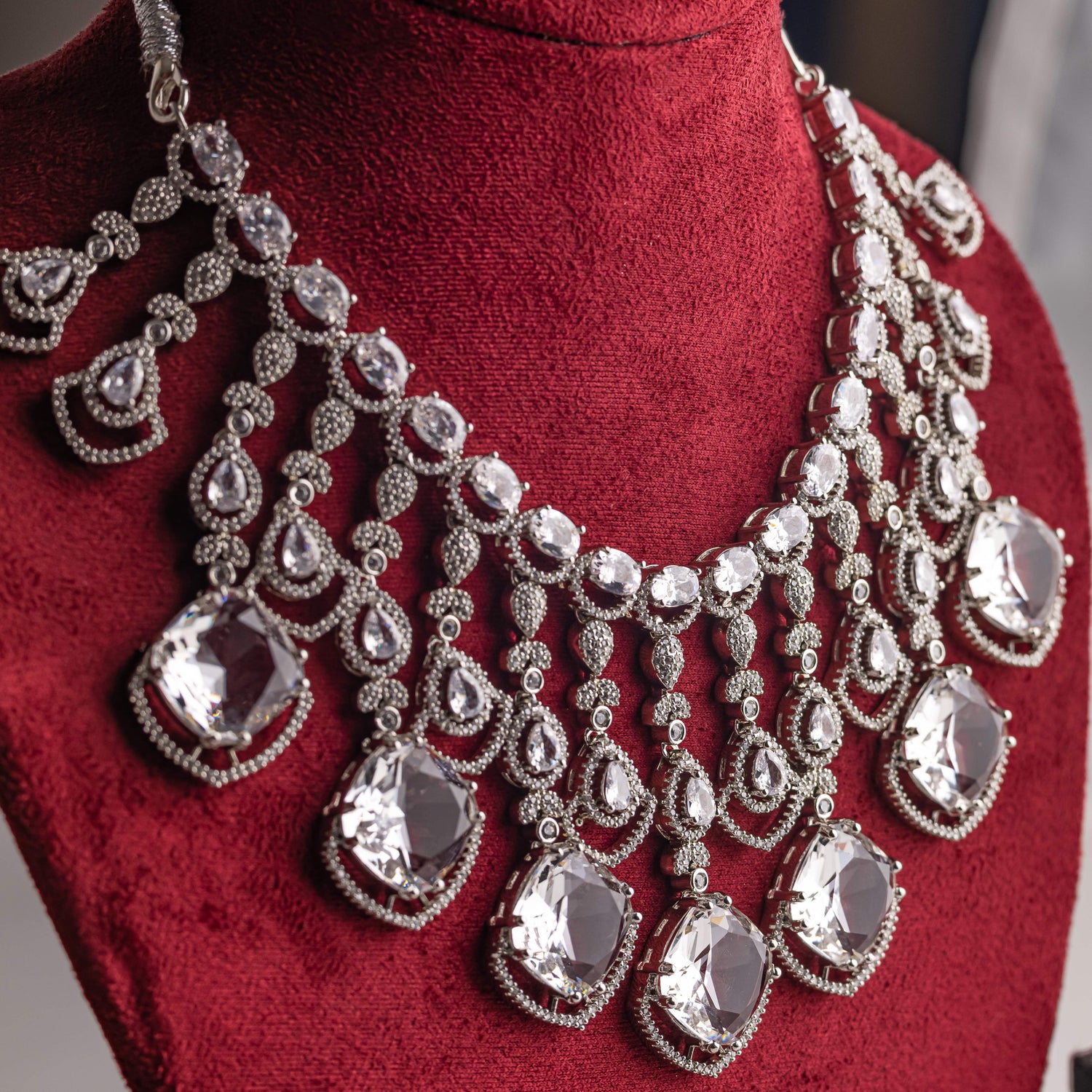 Kiyara Bridal Necklace Set