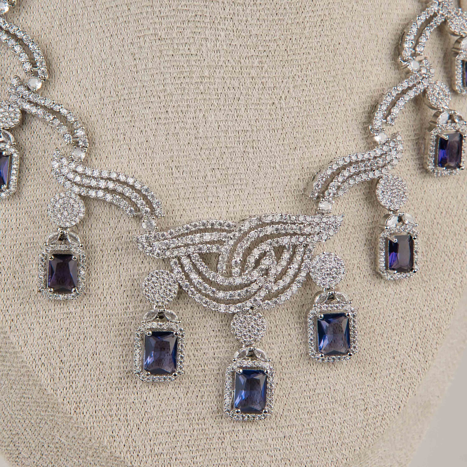 Oviya Bridal Necklace Set