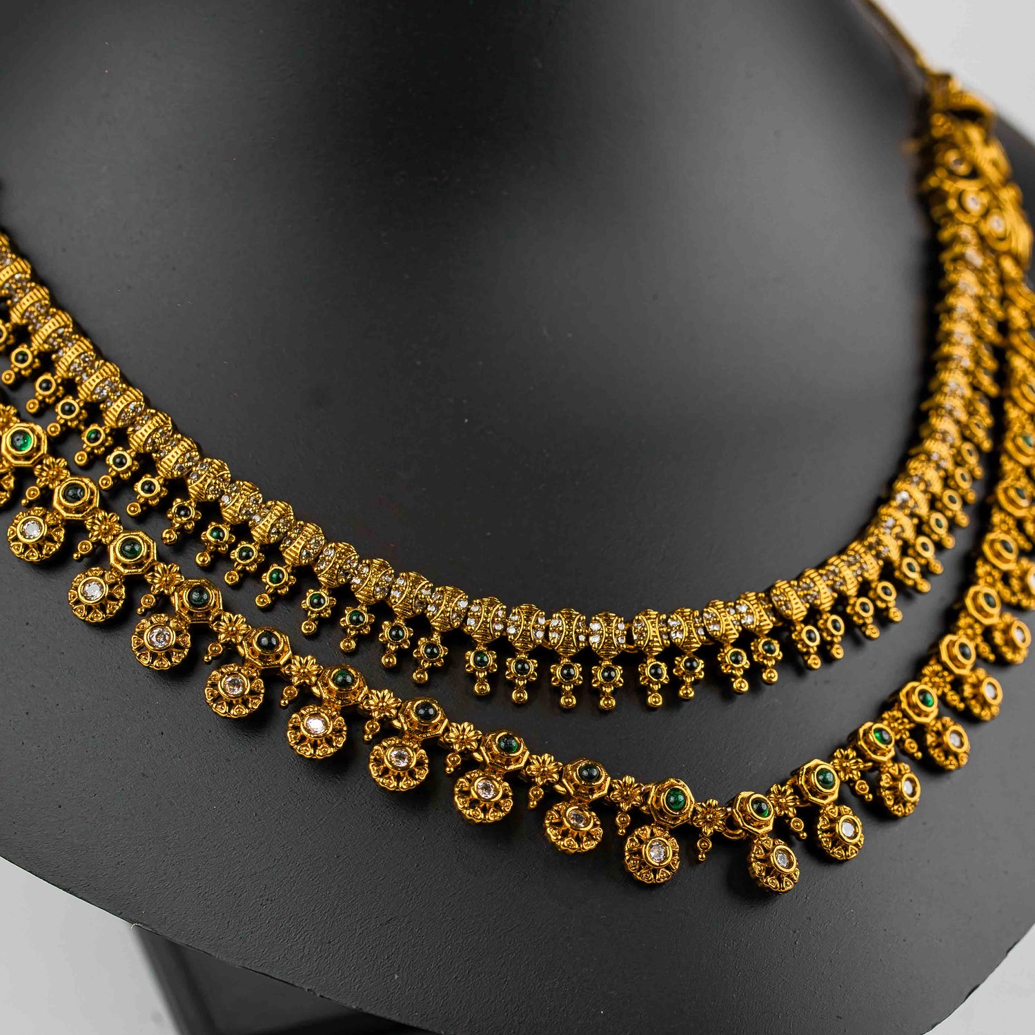 Deva Necklace Set