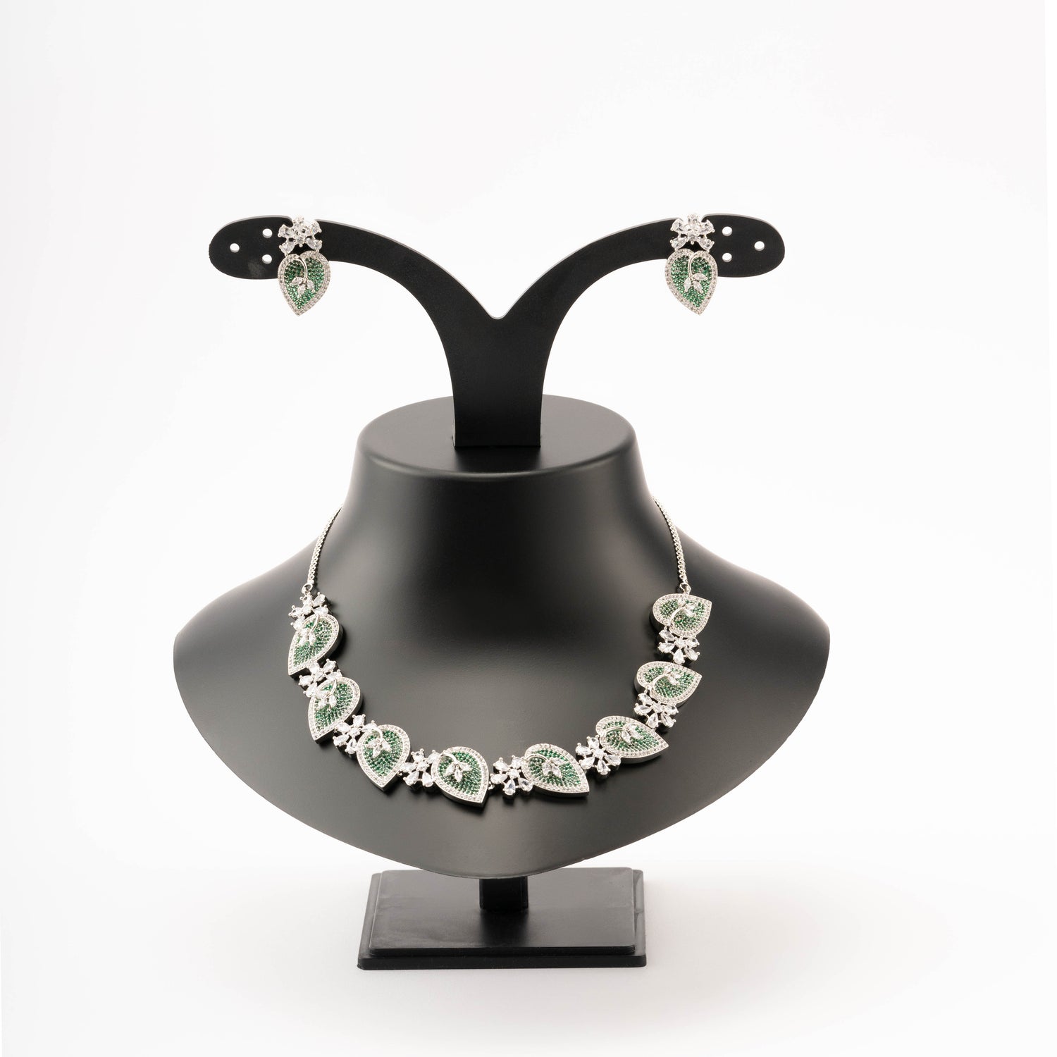 Siya Necklace Set