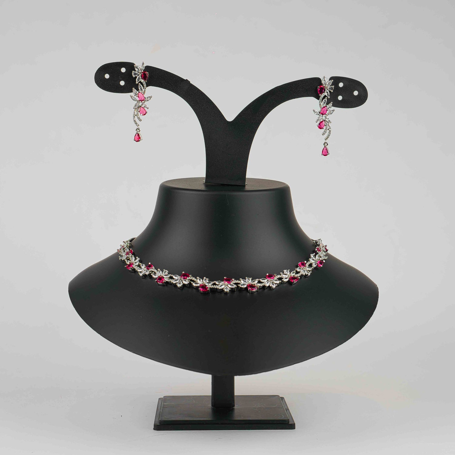 Samaira Necklace Set