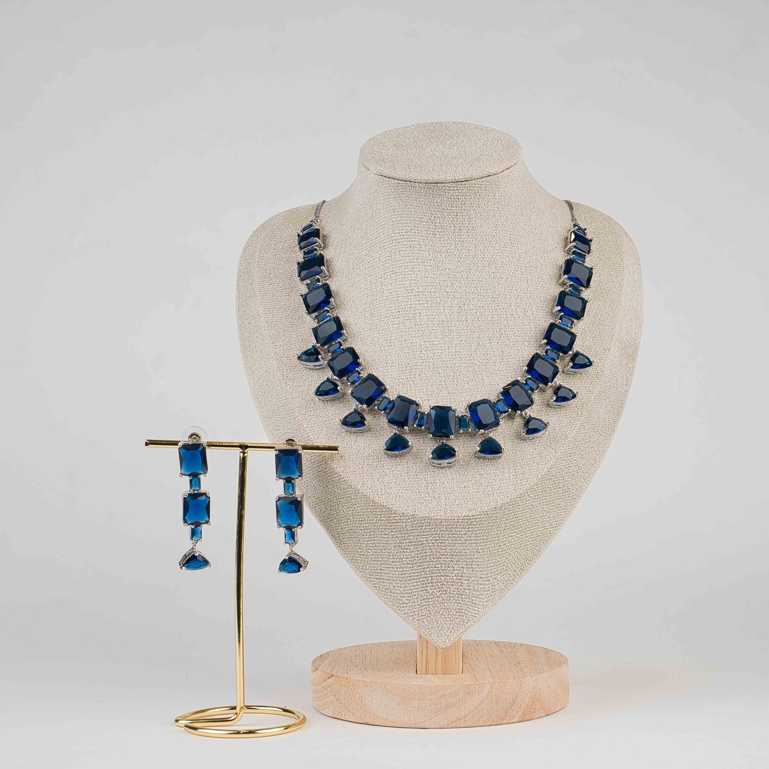 Swathi Necklace Set
