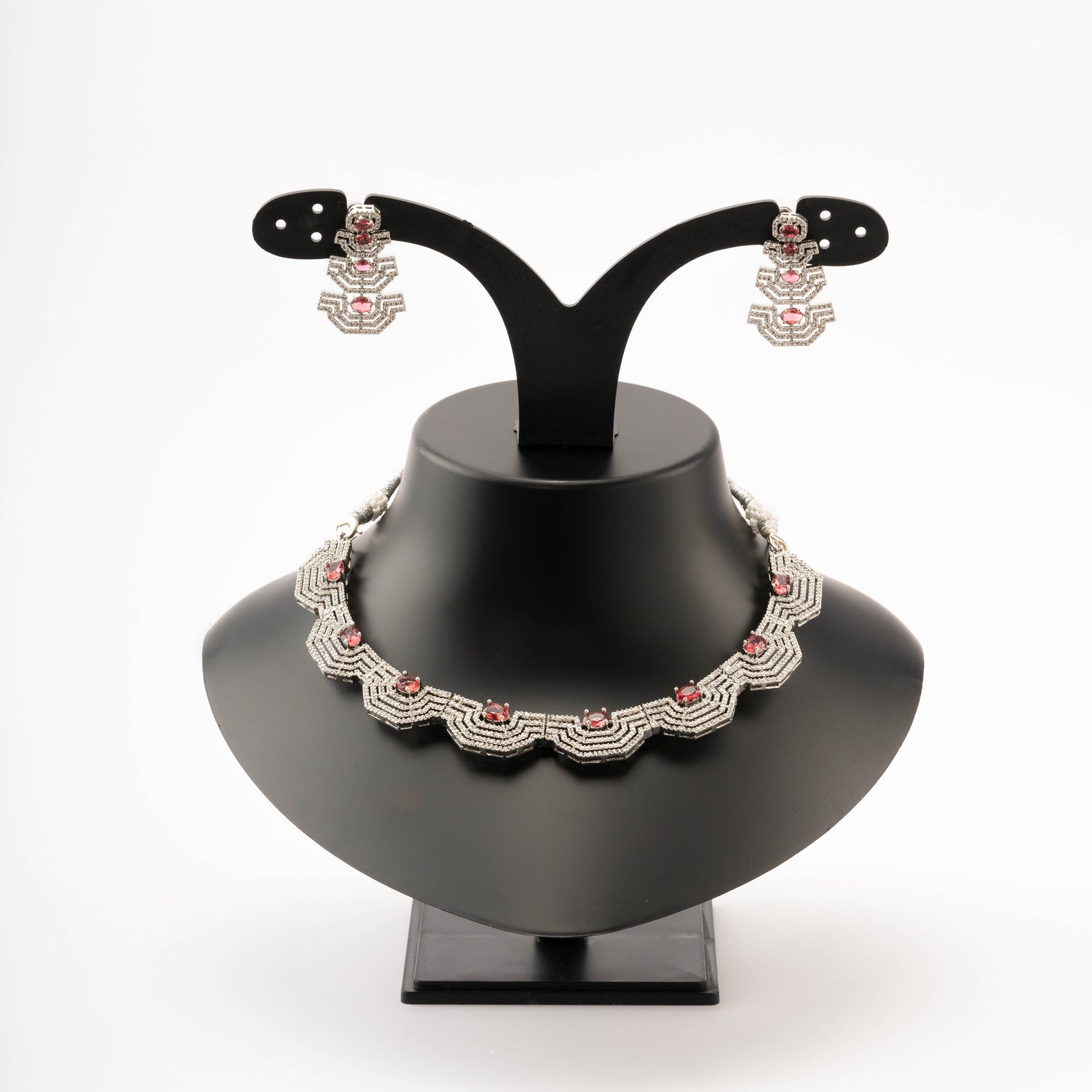 Maahiya Necklace Set