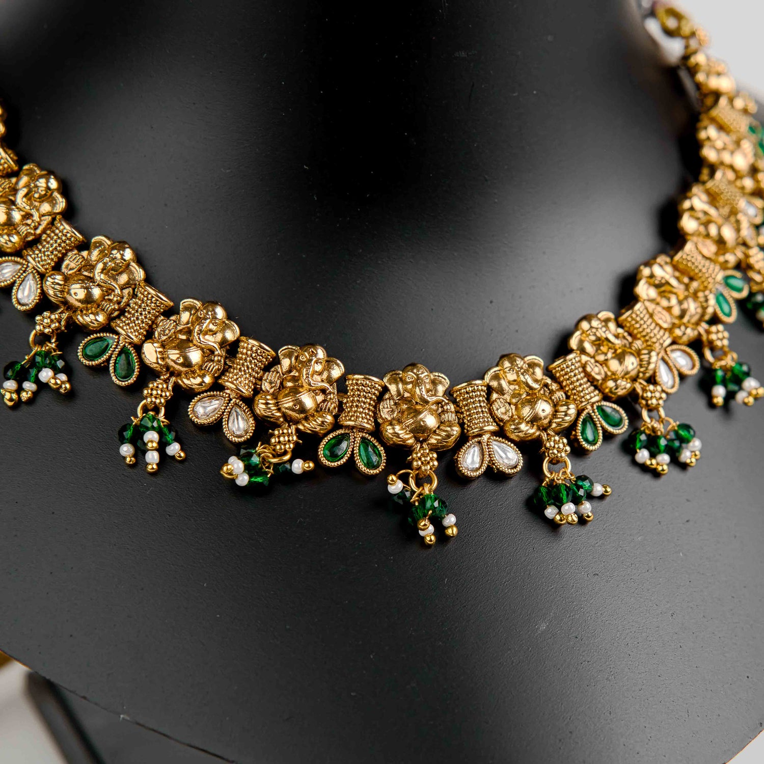 Sumukhi Temple Necklace set