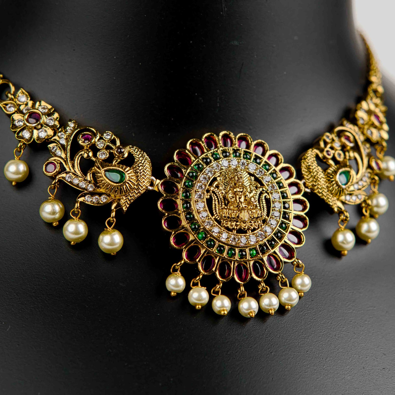 Jeena Temple Choker set
