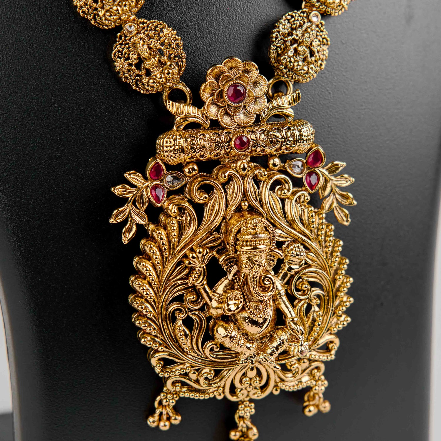 Rekha Temple Necklace Set