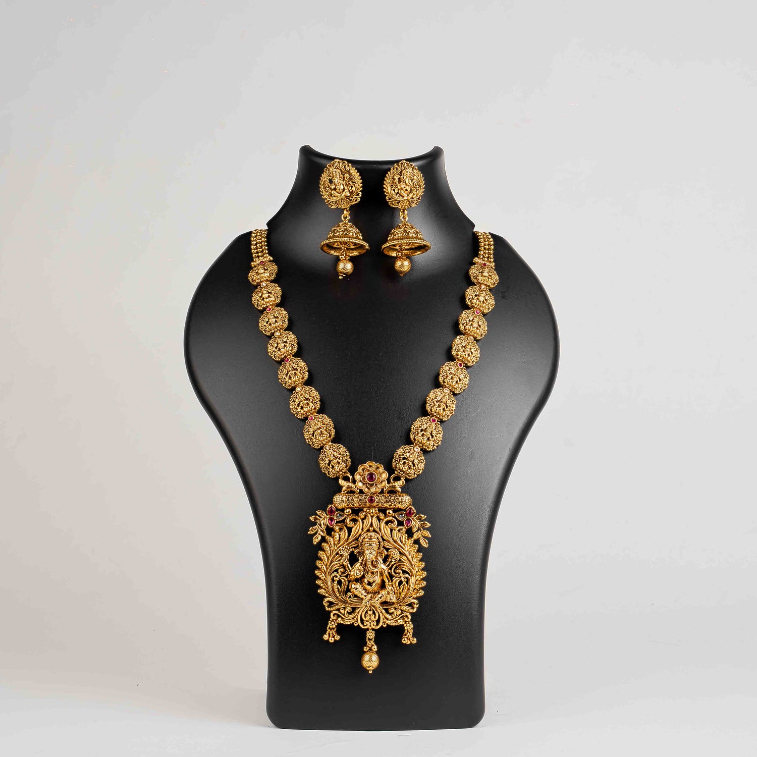 Rekha Temple Necklace Set
