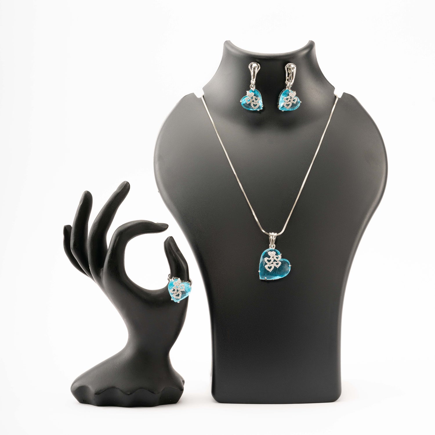 Ateeba Pendant Set