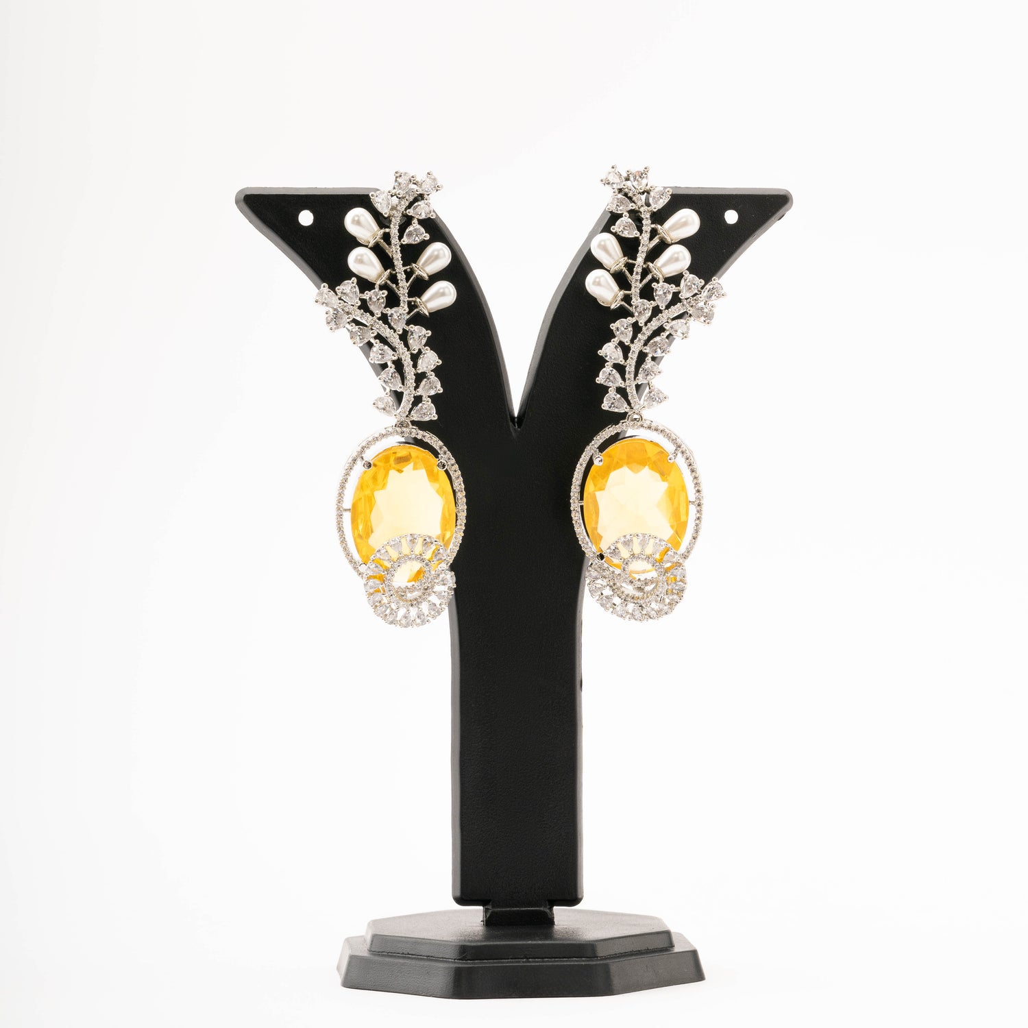 Brinda Earring