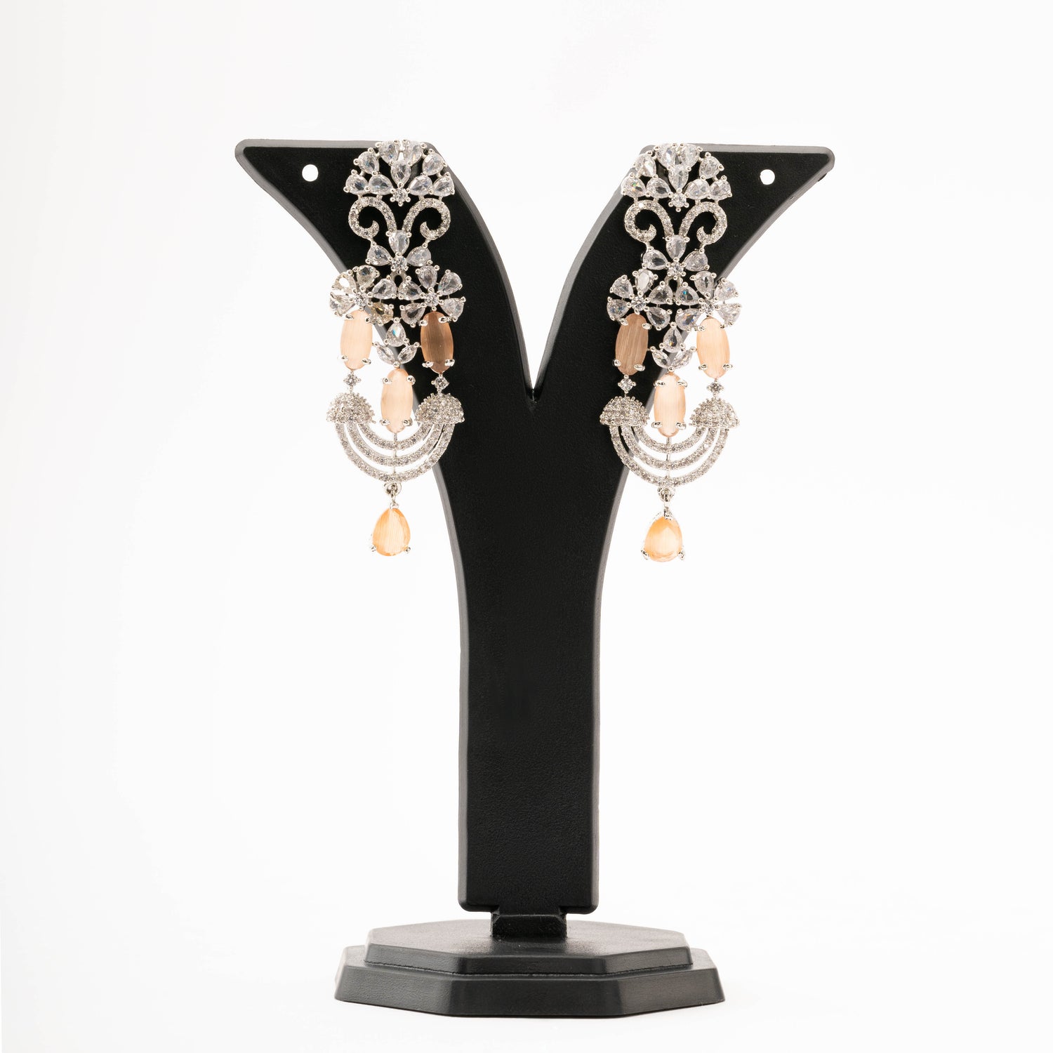 Pari Earring