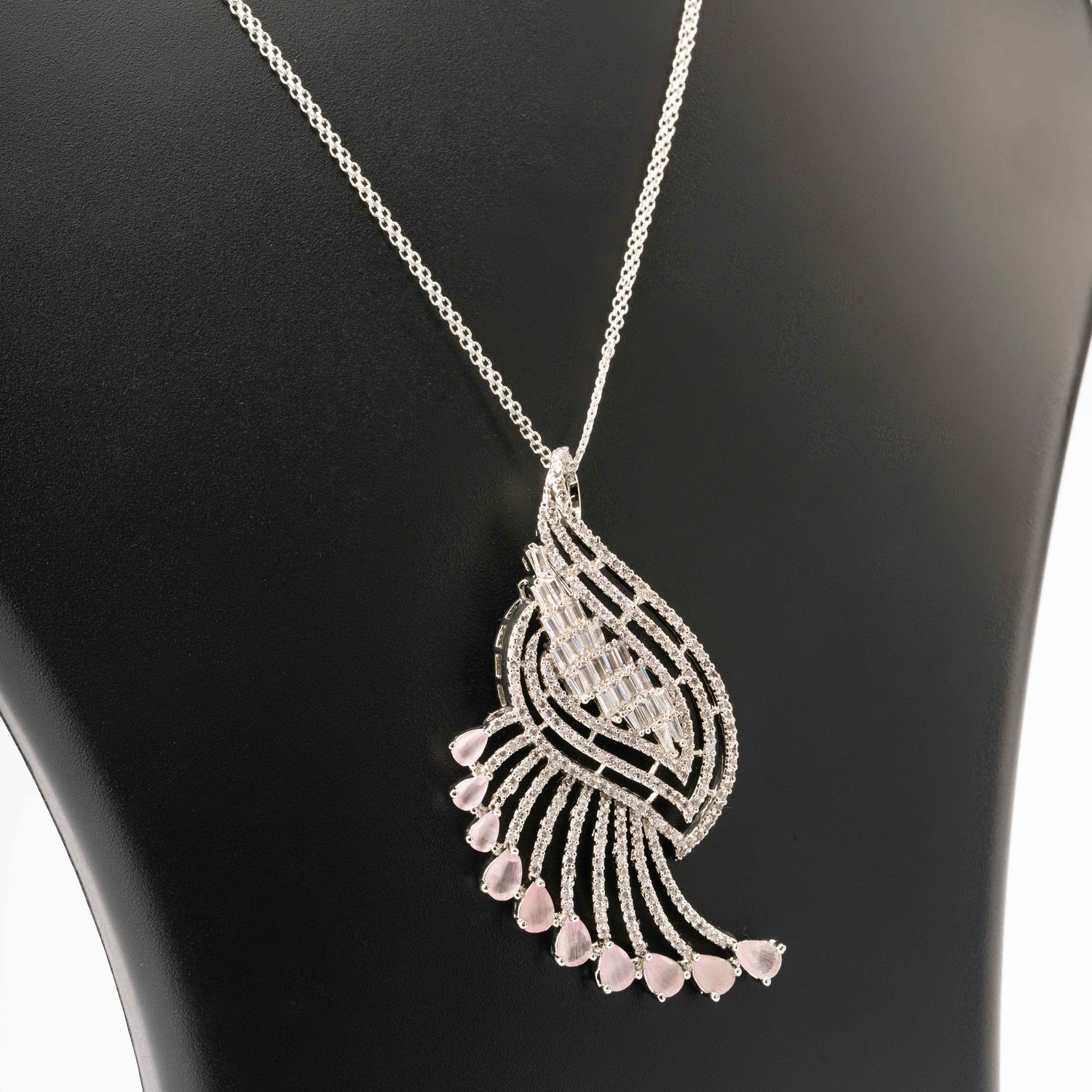Nikki Pendant Set