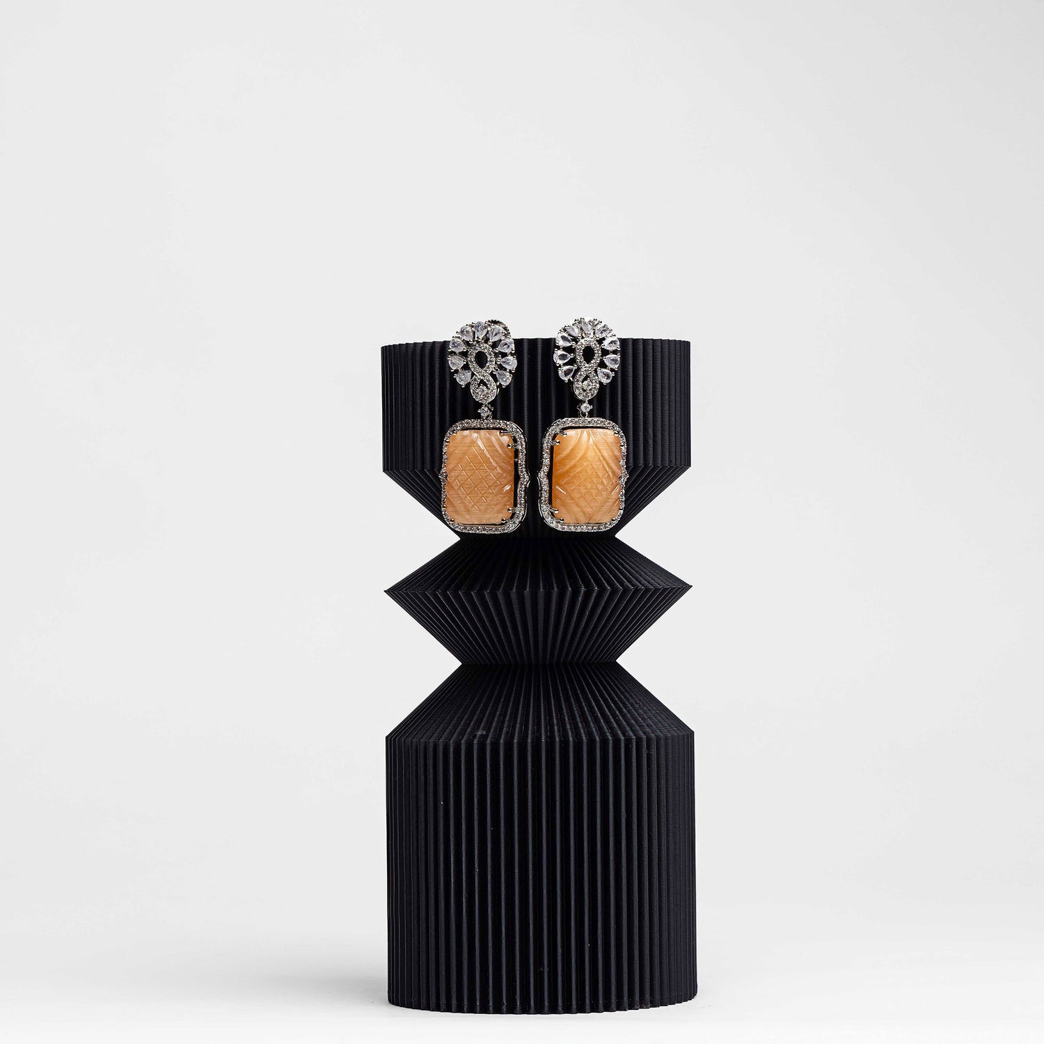 Flaguni Earring